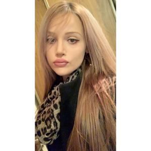 Meet your Posher, Ivana